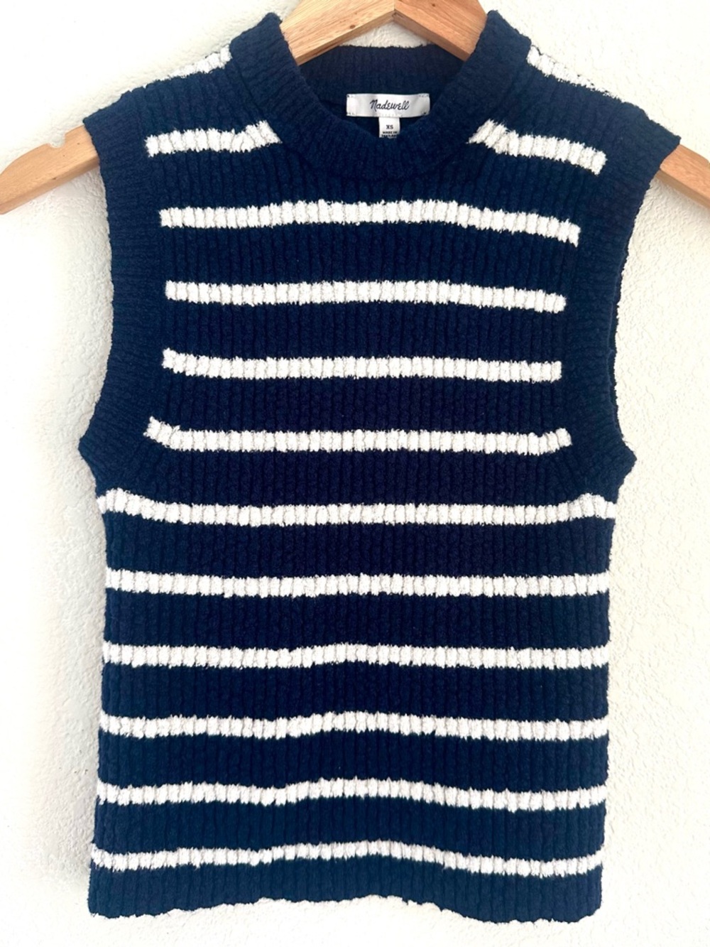 Madewell Navy & Cream Striped Sleeveless Sweater XS Soft Knit Tank Top